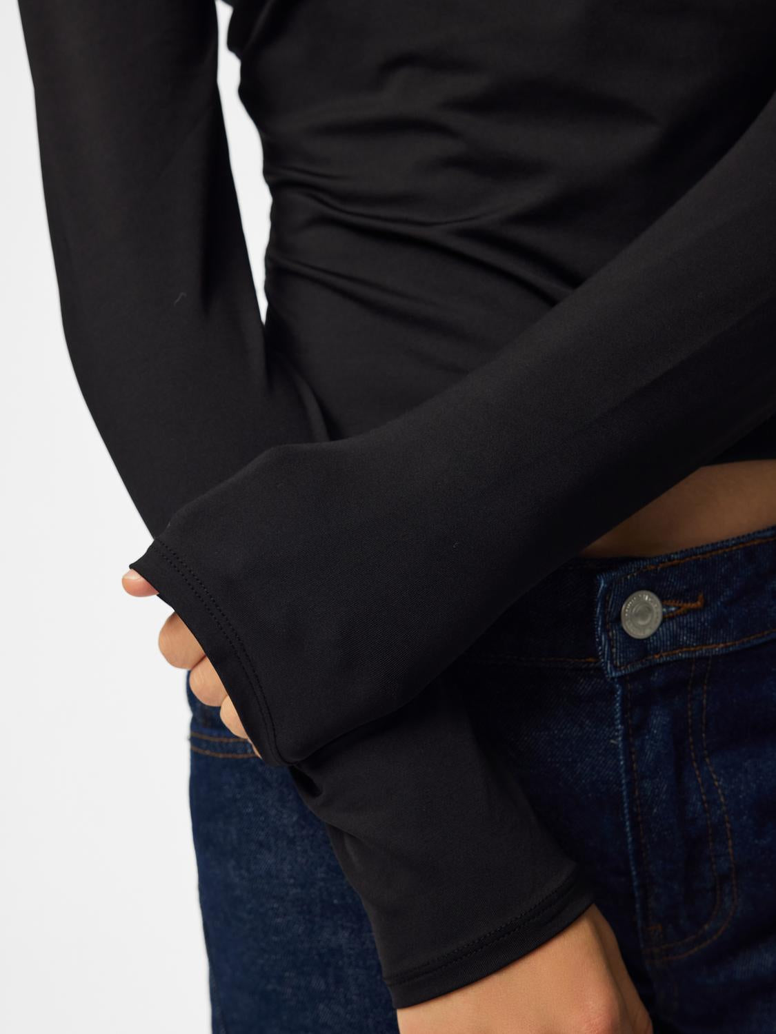 model_shot-detail