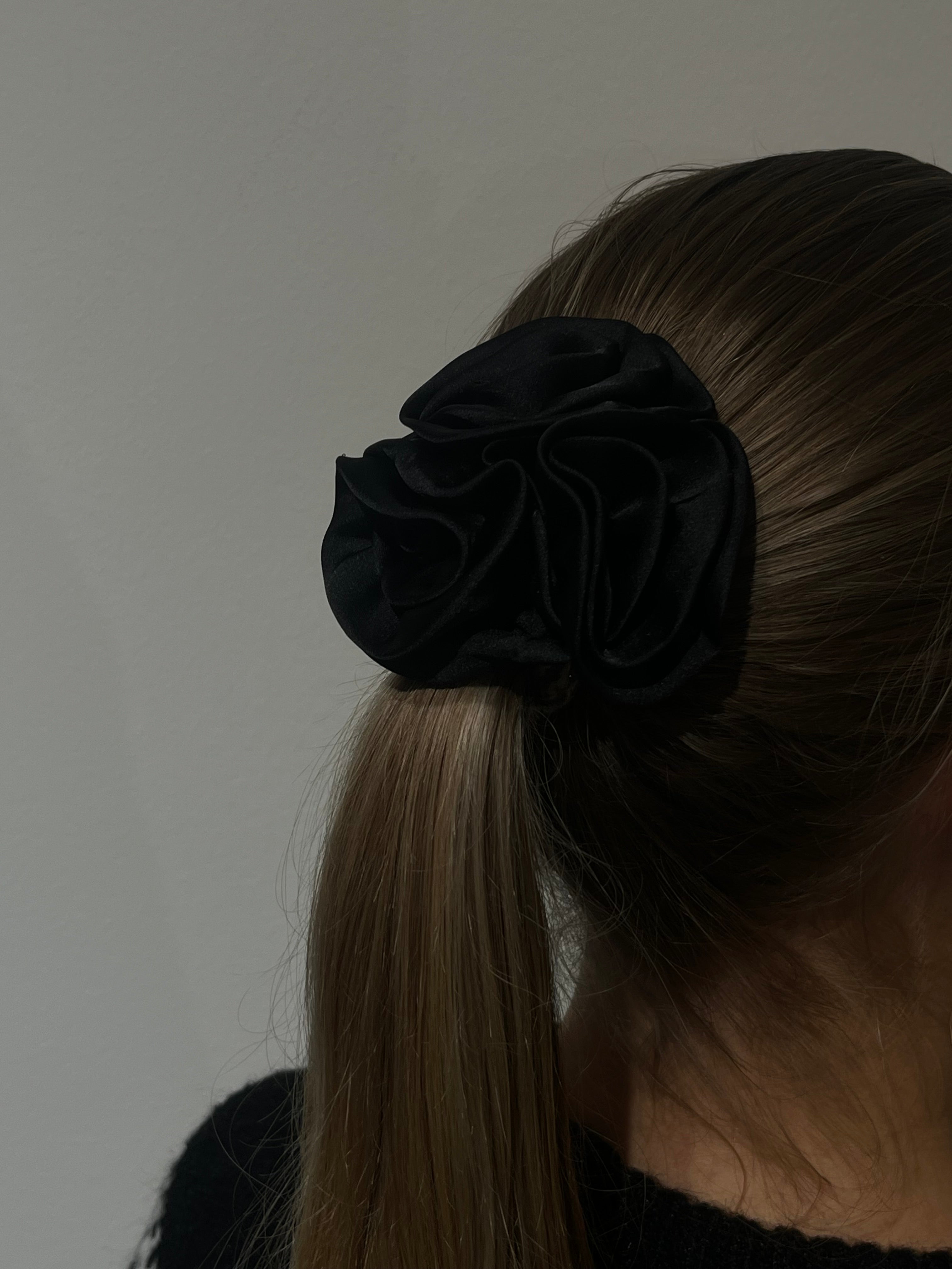 PCRIKKE Hair Accessory - Black