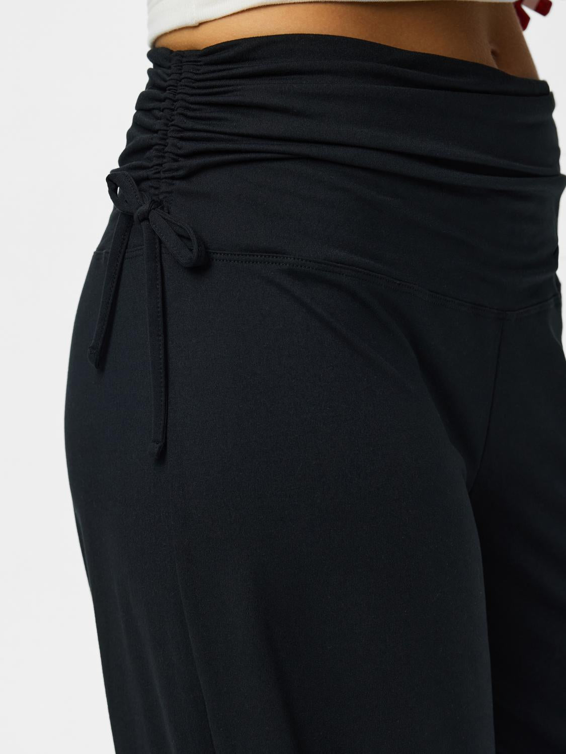 model_shot-detail