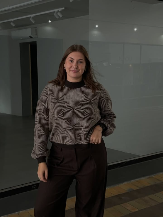 PCJENNA Pullover - Hot Fudge