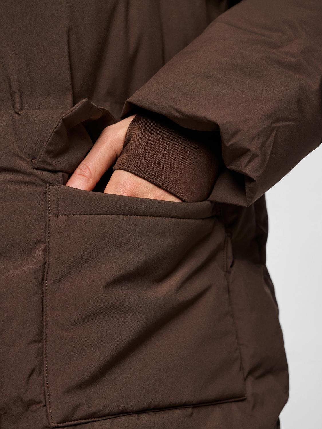 model_shot-detail