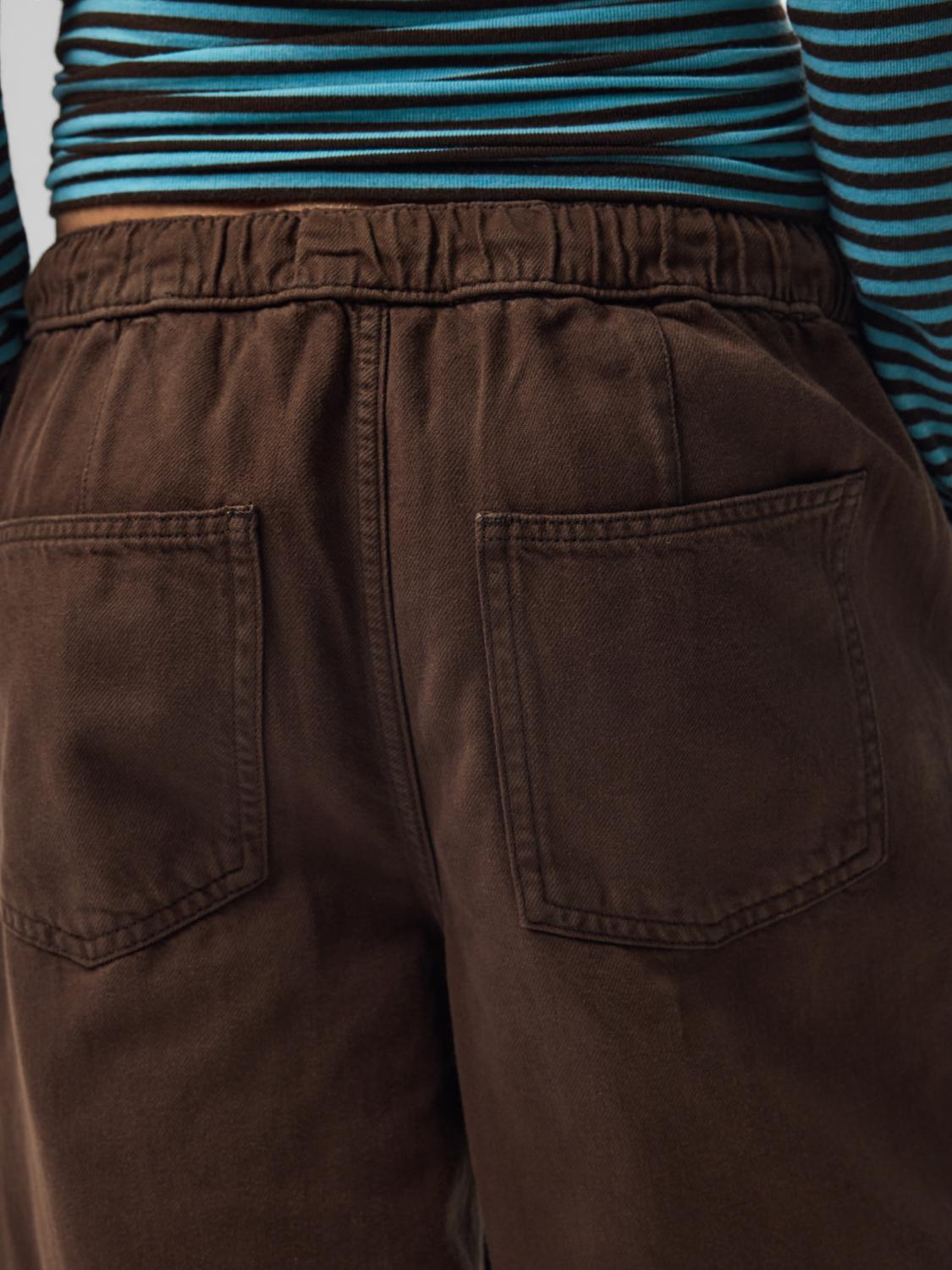 model_shot-detail