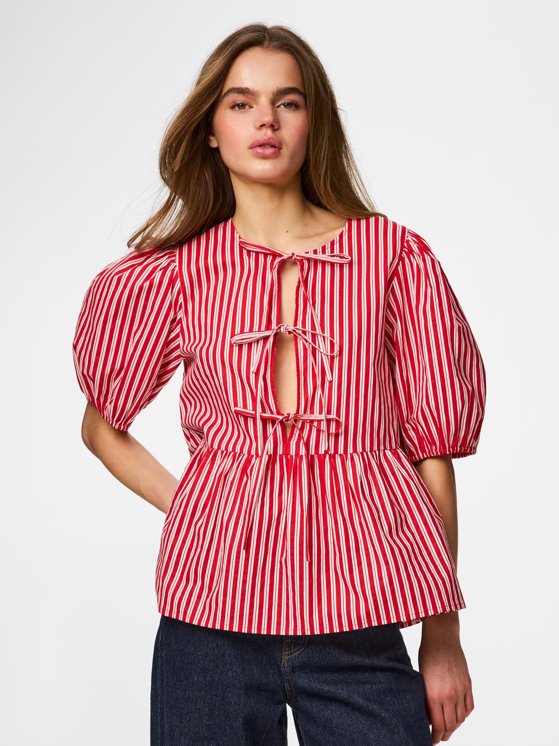 model_shot-front