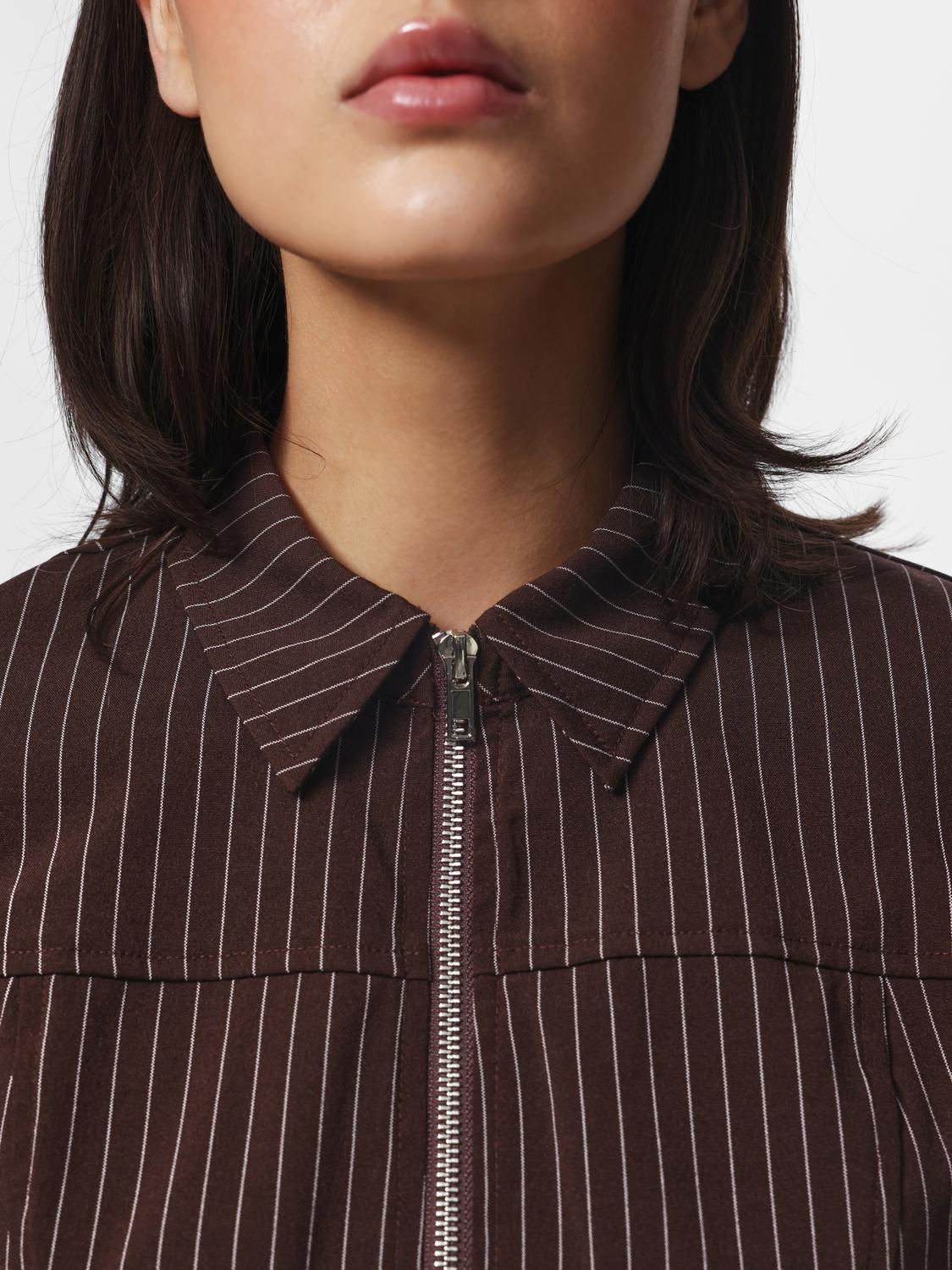 model_shot-detail