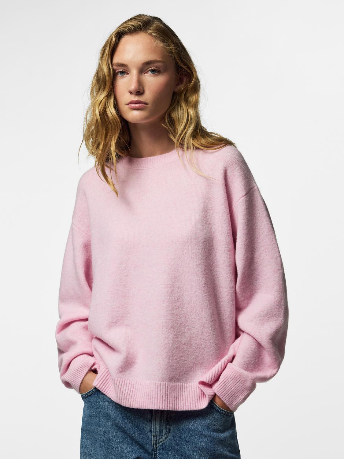 model_shot-front