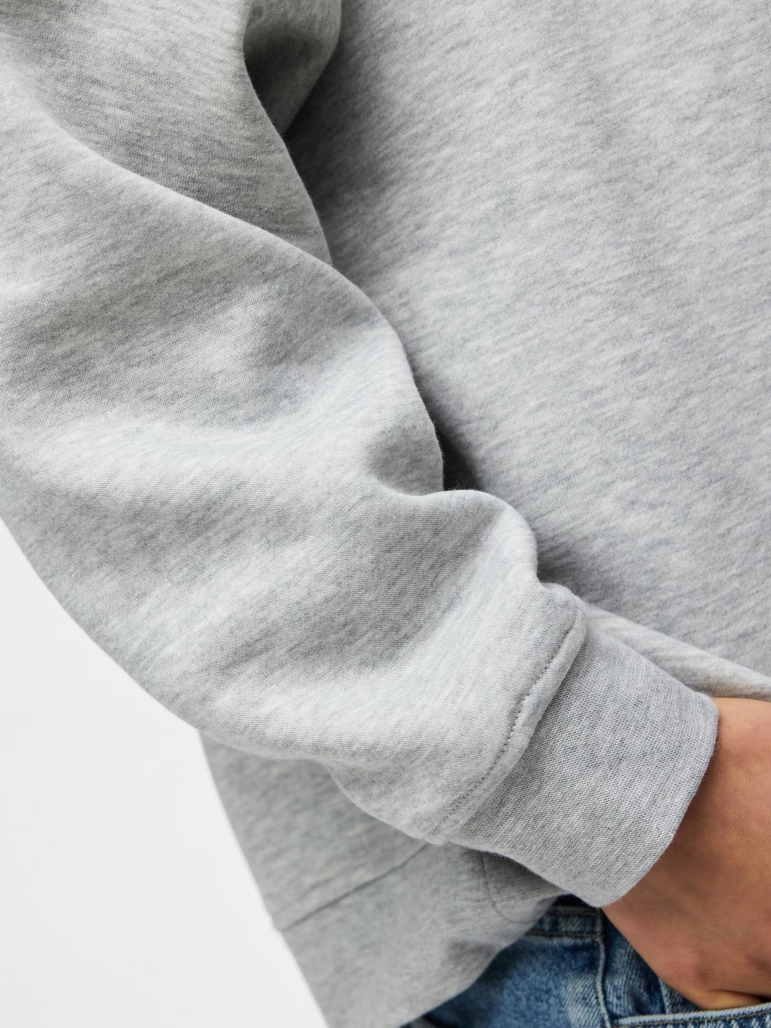 model_shot-detail
