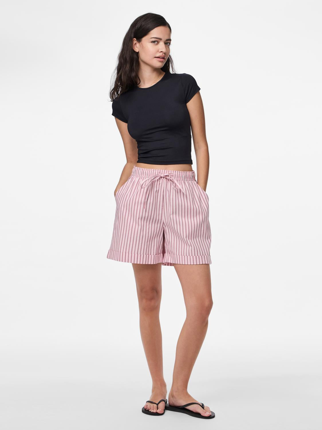 model_shot-front_full